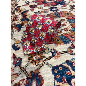 Disney Store Winnie the Pooh Men’s 100% Silk Necktie Red Novelty Character